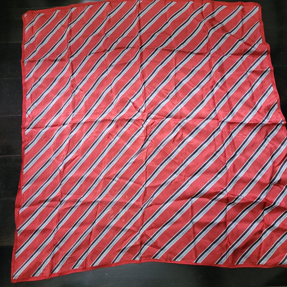 Red Scarf